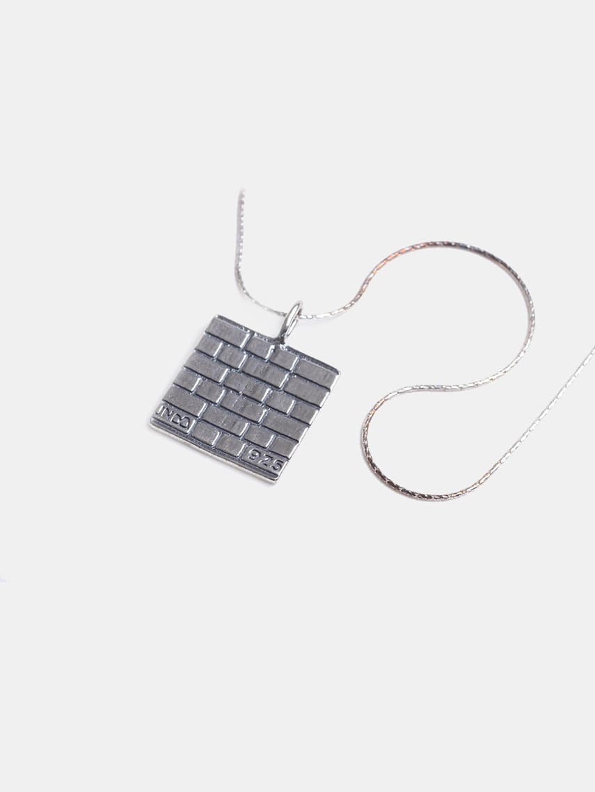 תליון ירושלים קלאסי עם ננו תנ"ך