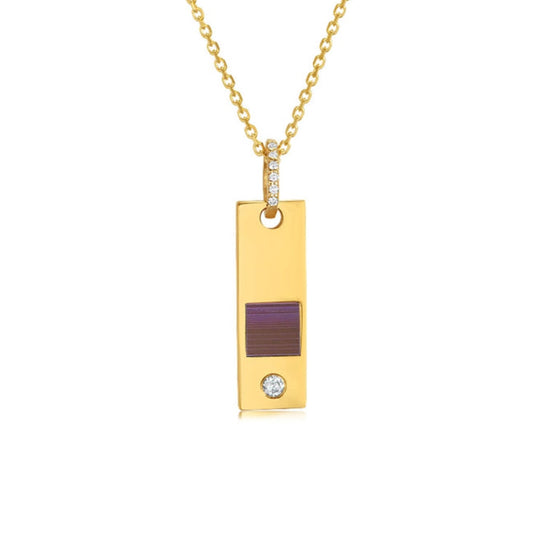 14 carat gold chain with diamonds in pendant holder